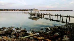 landscape scene of Niceville FL beach