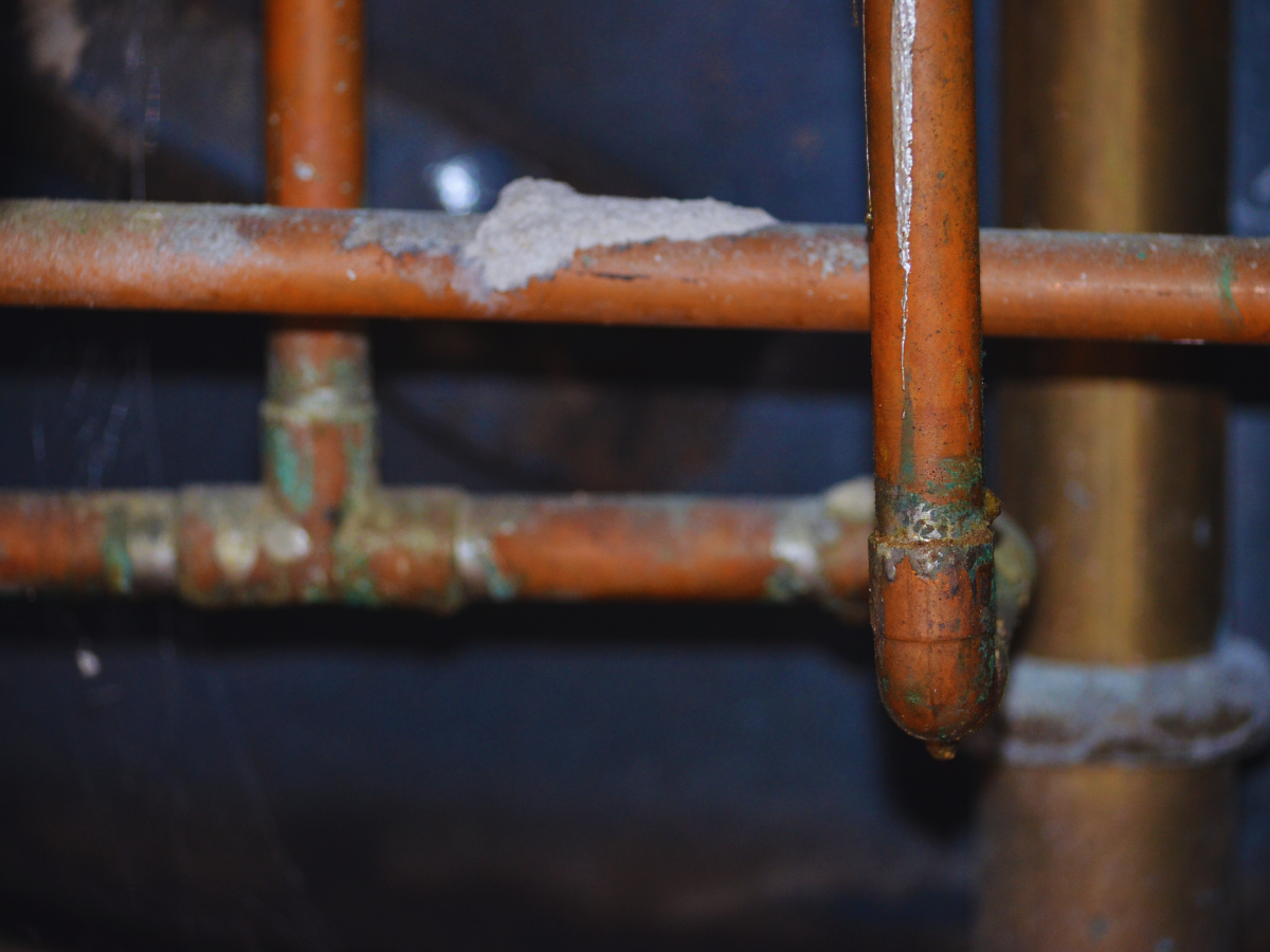 Corrosion on copper pipes inside Niceville, FL home 