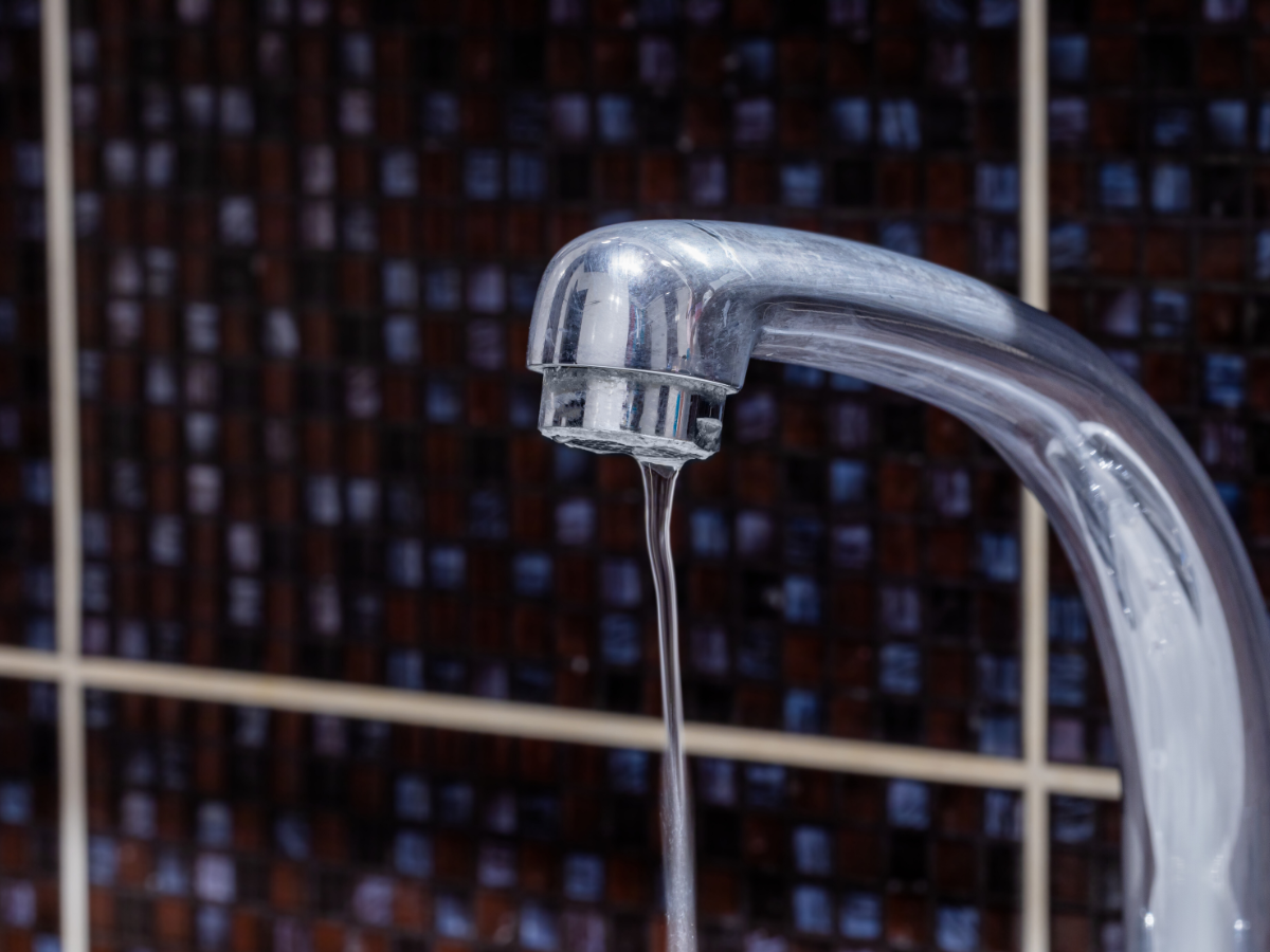 Faucet with low water pressure